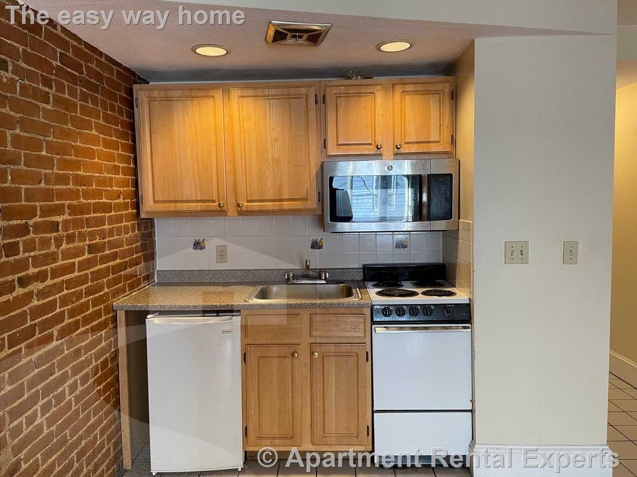 12 Mount Auburn St #6 - Photo 4 of 8