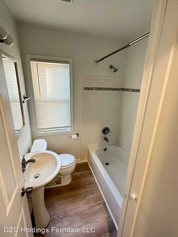 25925 Telegraph Road, - Photo 3 of 8