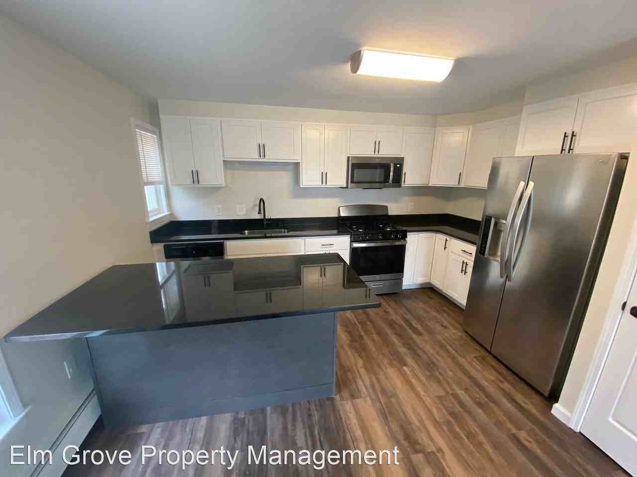 1 - 5 Darby Field Common - Photo 2 of 8