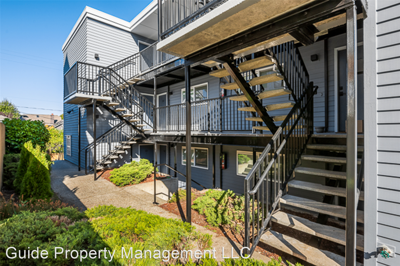 Leschi Lakeview - Photo 2 of 2