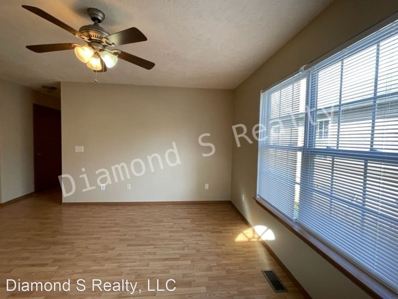 2415 W High St - Photo 3 of 16