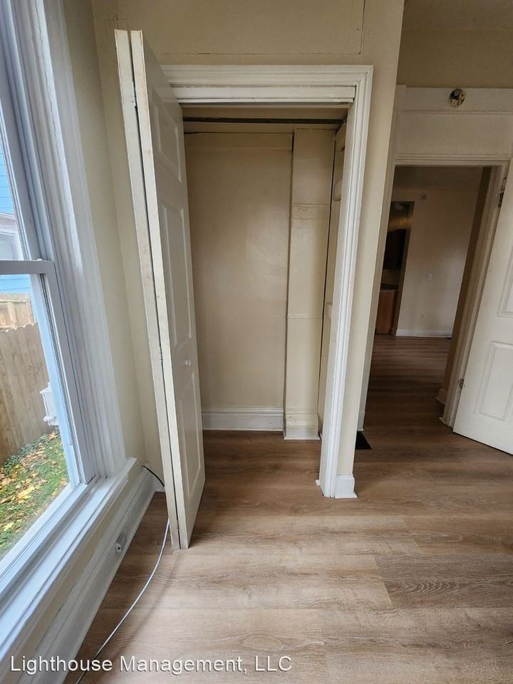 46 Kenwood Ave. - Photo 3 of 11