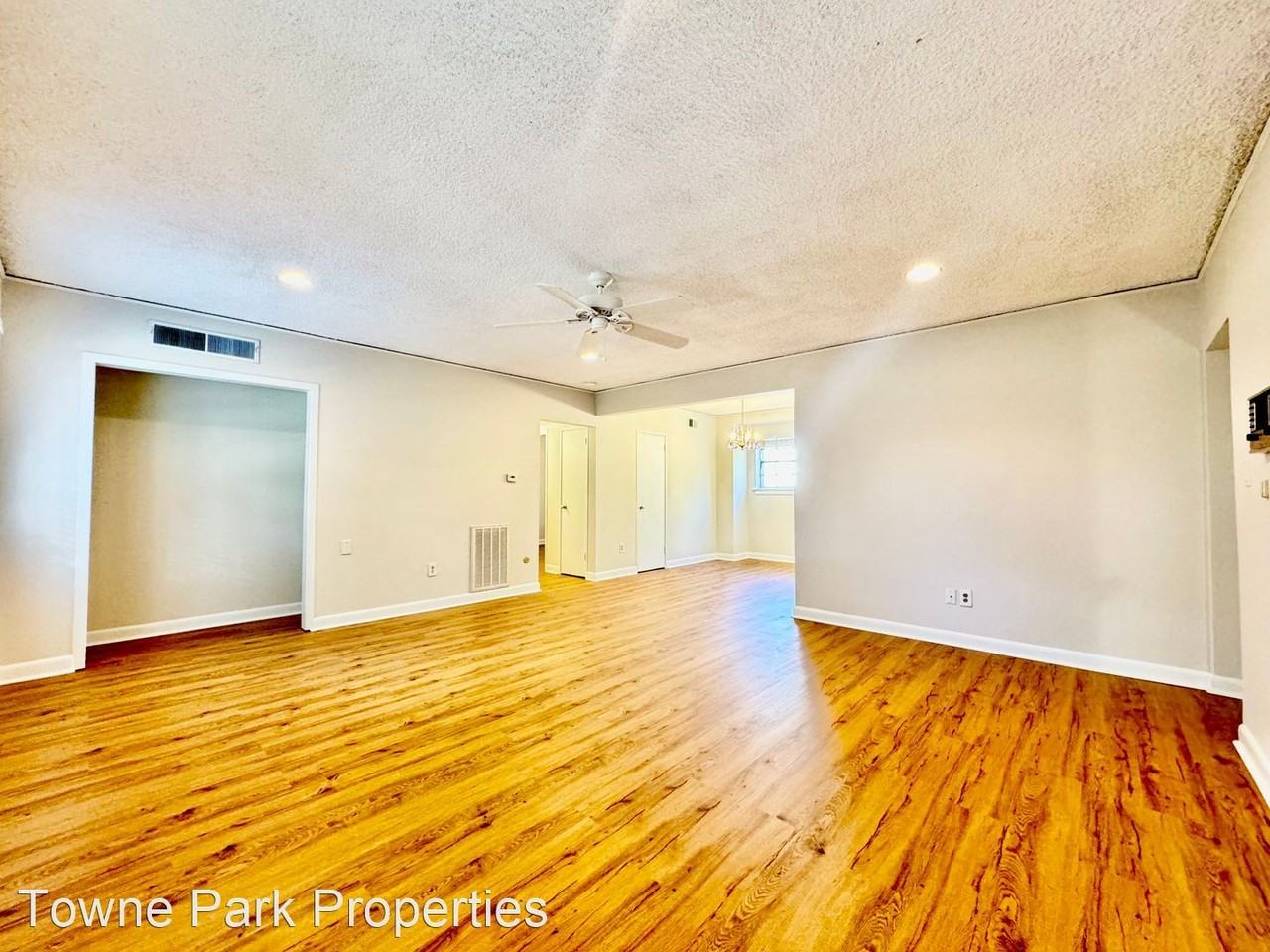 2846 Walton Way #21