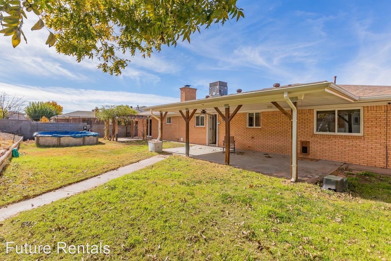 2348 Union Ave - Photo 3 of 37