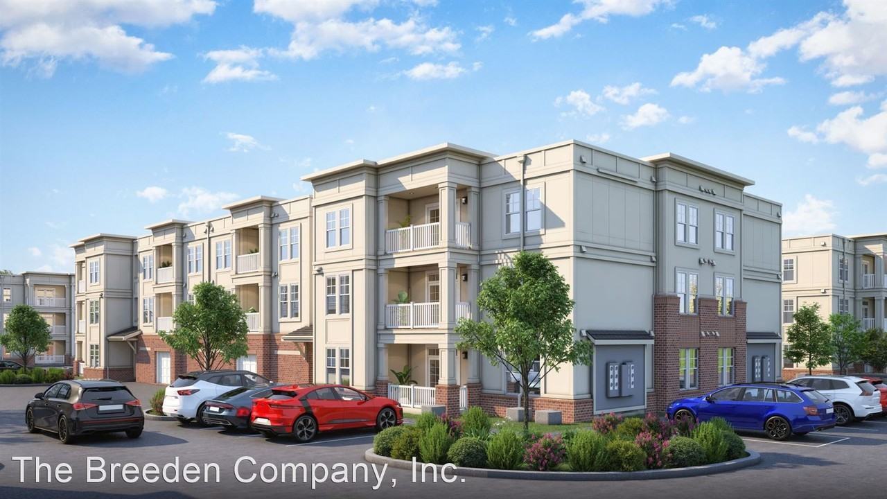 560 Lynnhaven Parkway - Photo 3 of 4