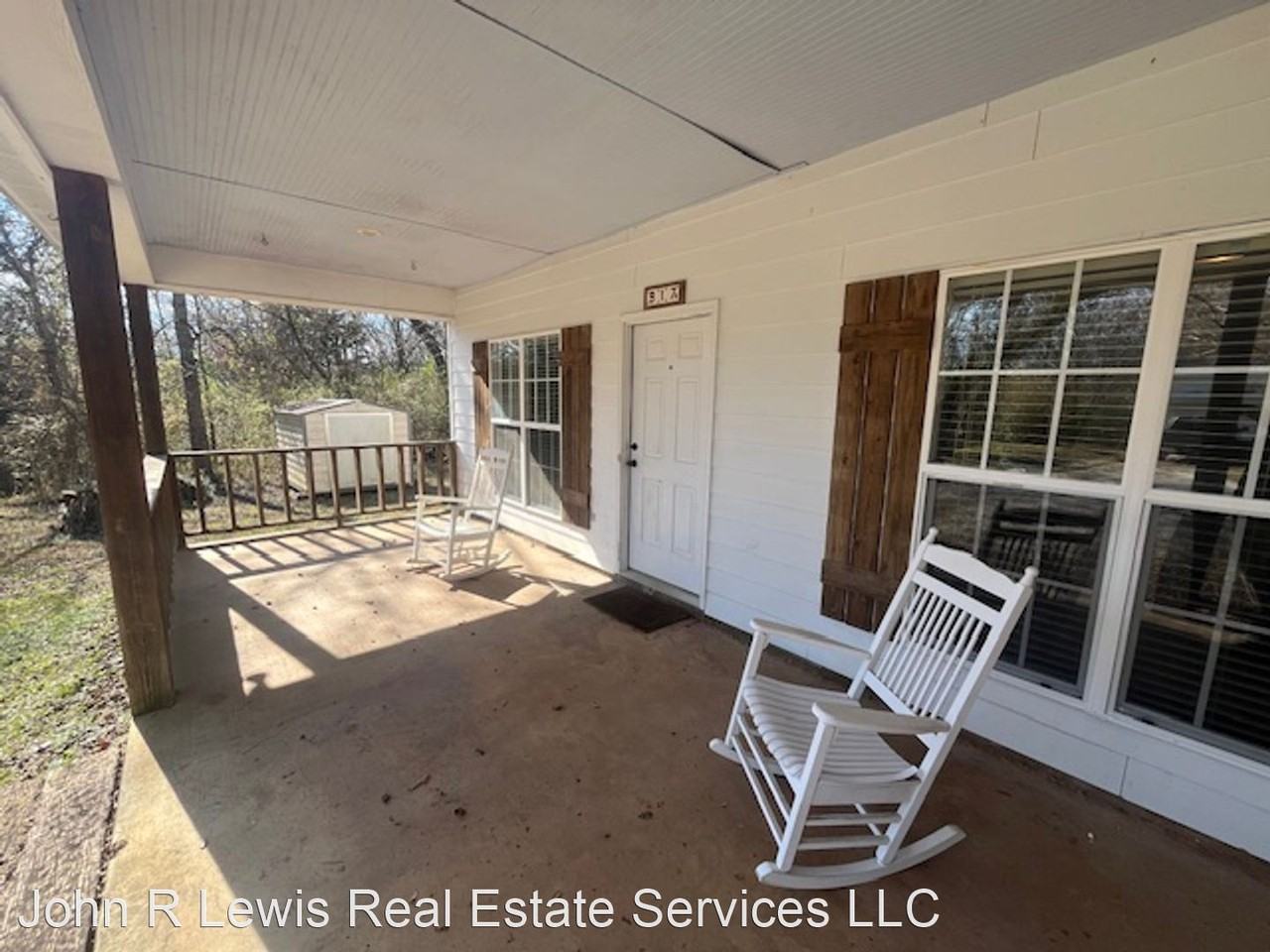 917 Reed Road - Photo 2 of 12