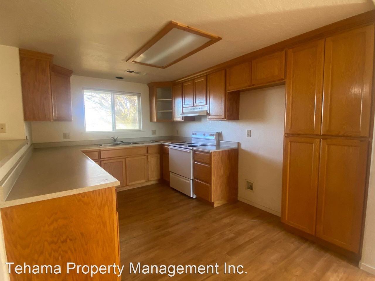 23145 Kindlespire Rd - Photo 2 of 12