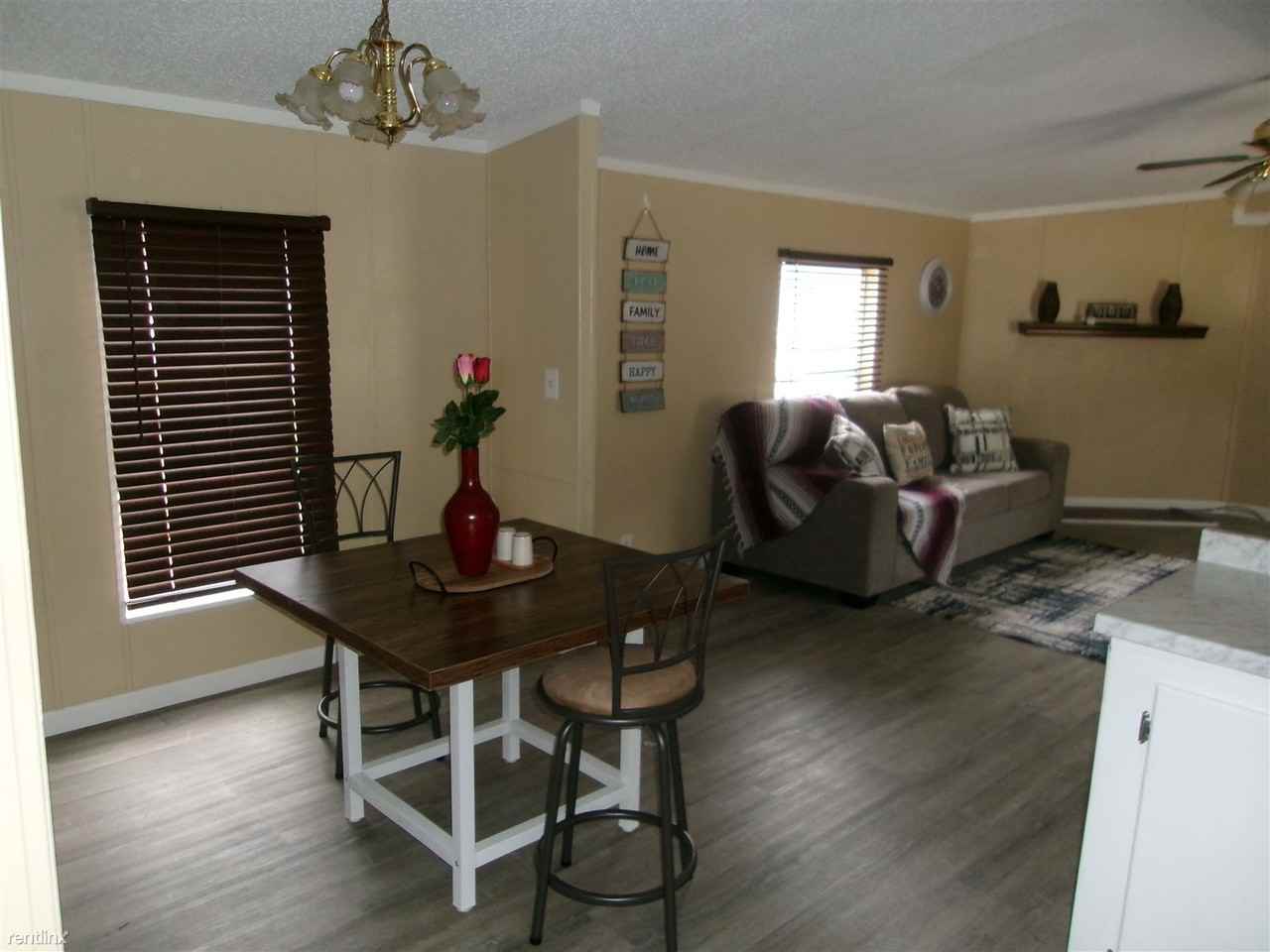 Pleasant Oaks Mobile Home Park - Photo 3 of 7