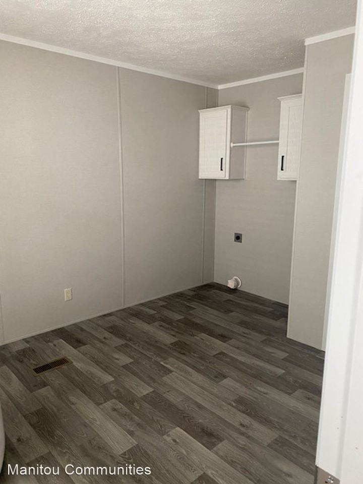 3011 N. Garfield Road - Photo 3 of 5