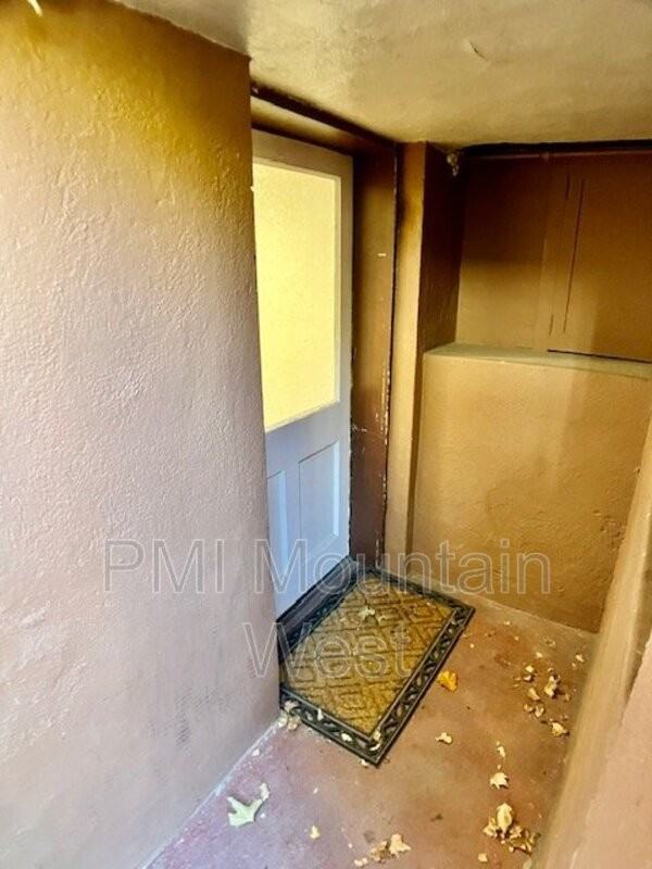 555 E 3rd Ave #BS - Photo 3 of 18