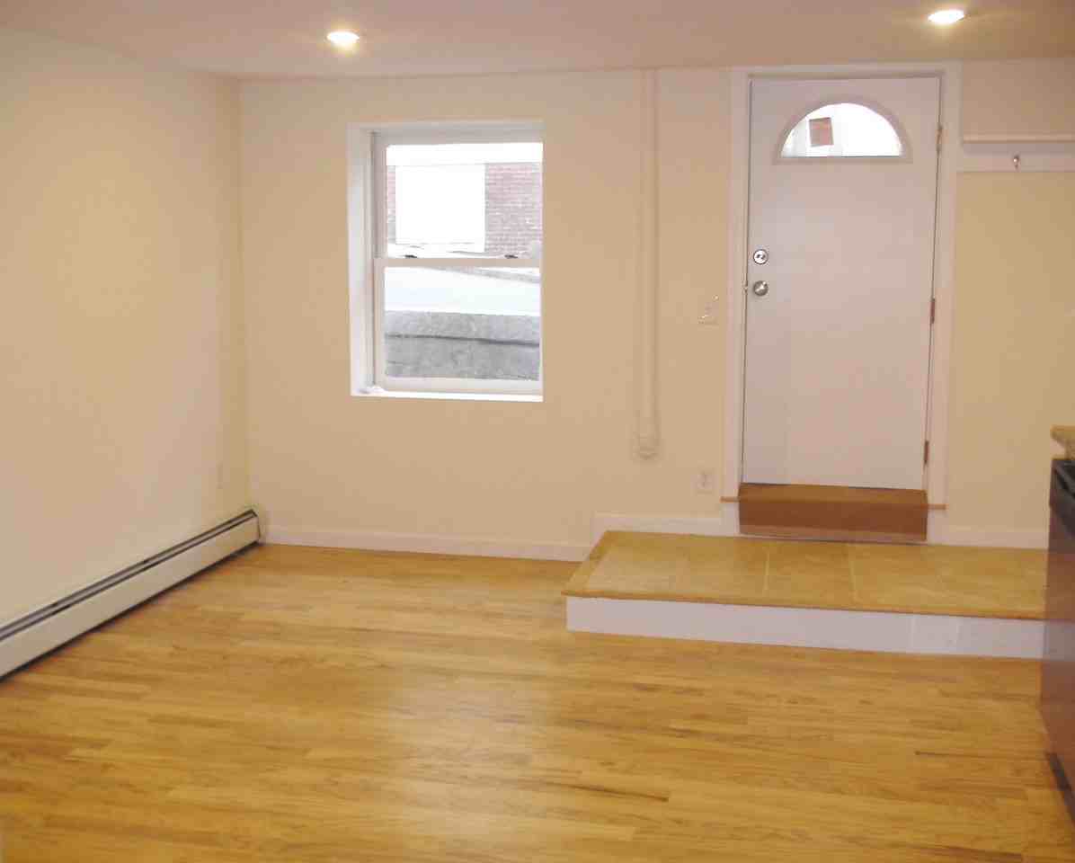 3 Market St - Photo 3 of 4