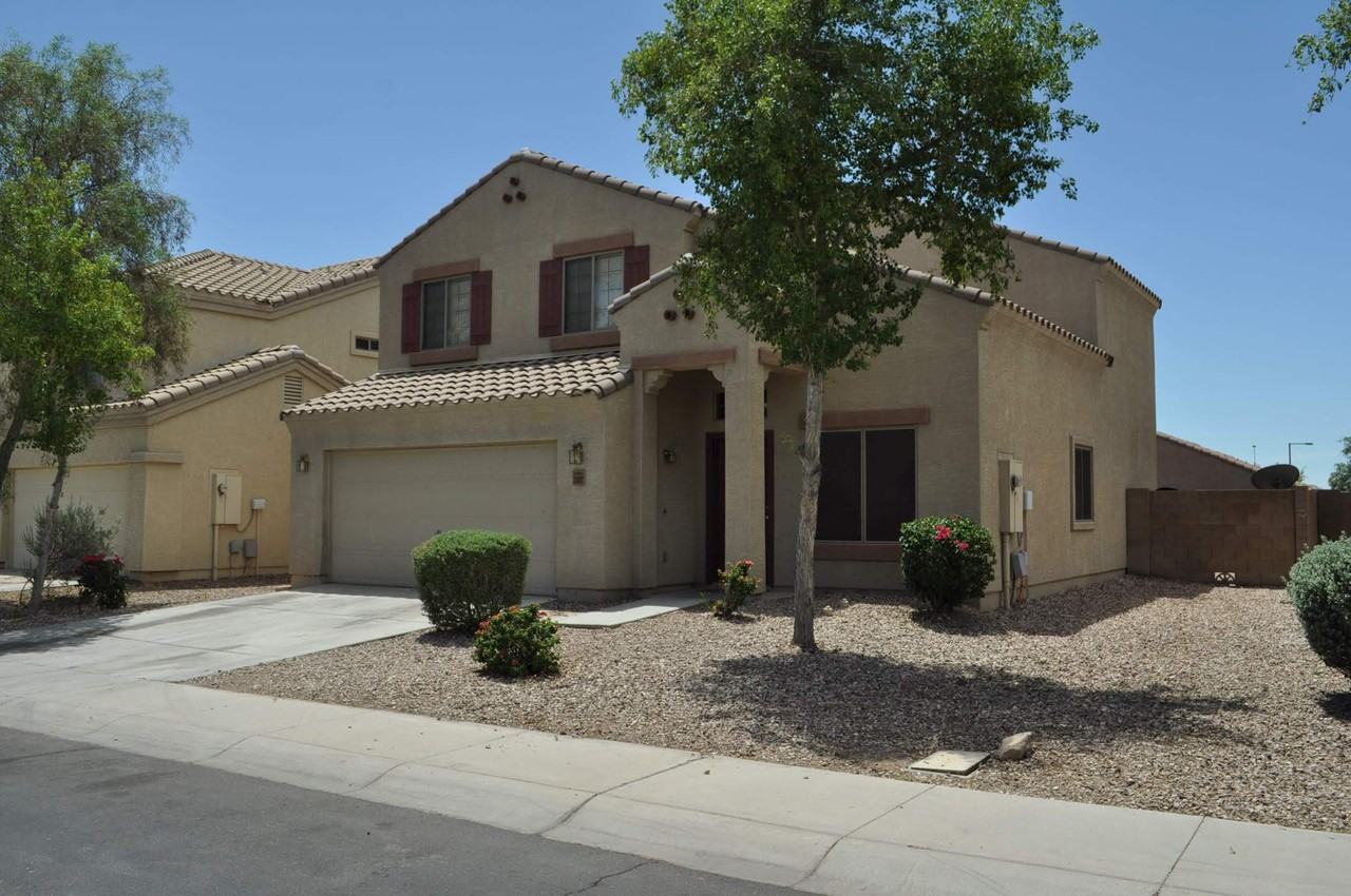 23697 W Hidalgo Ave - Photo 3 of 35