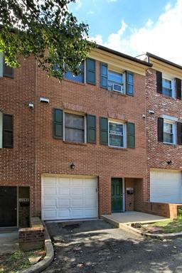 1204 N Wayne St - Photo 3 of 35