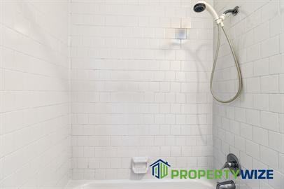 516 Beaumont Ave - Photo 3 of 23