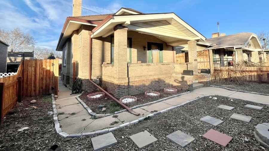 3115 W 38th Ave - Photo 2 of 26
