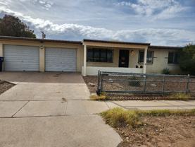 6816 E Nelson Dr - Photo 1 of 1