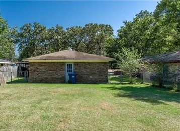 258 W Warriner Ave - Photo 2 of 4