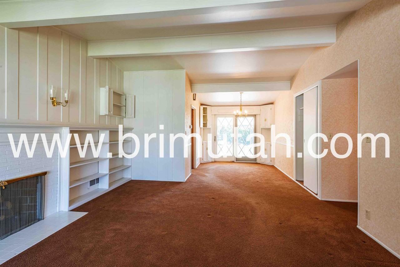 2630 E Lincoln Ln #1 - Photo 5 of 22