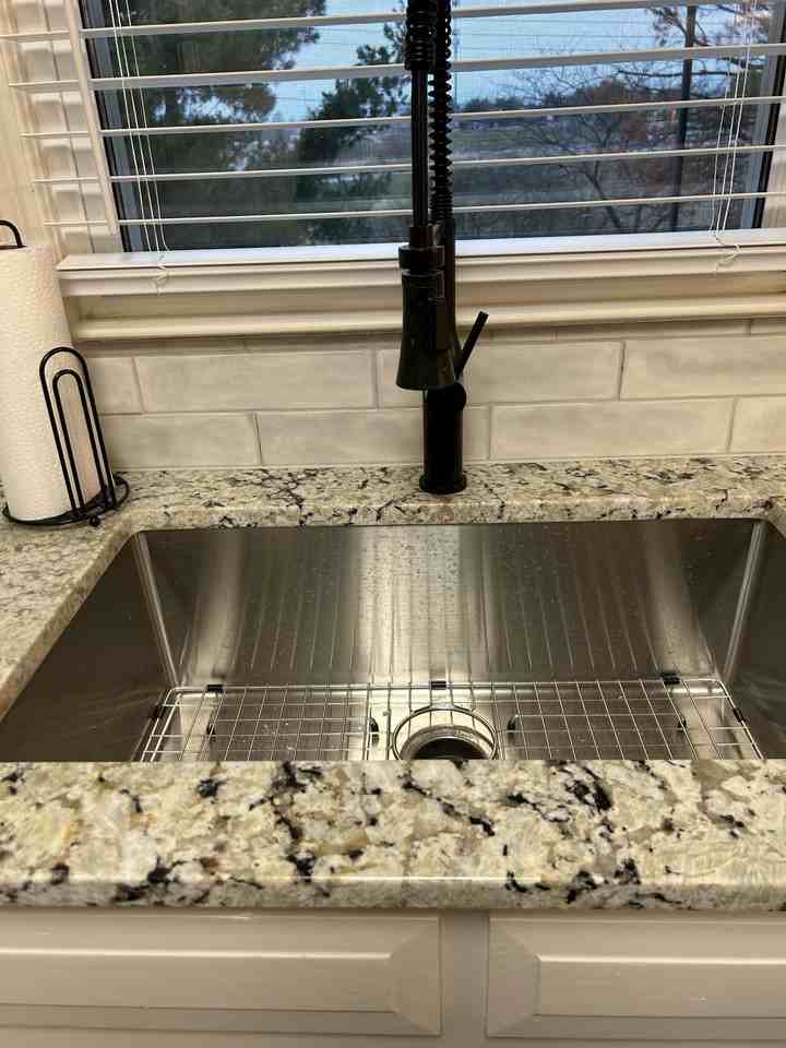 1109 Nw 6th St #1109 - Photo 3 of 19