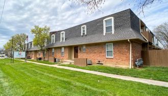 Downtown Overland Park Apartments for Rent - Overland Park, KS