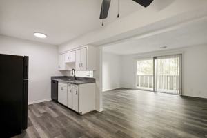 featured image of 506 N Skyline Dr