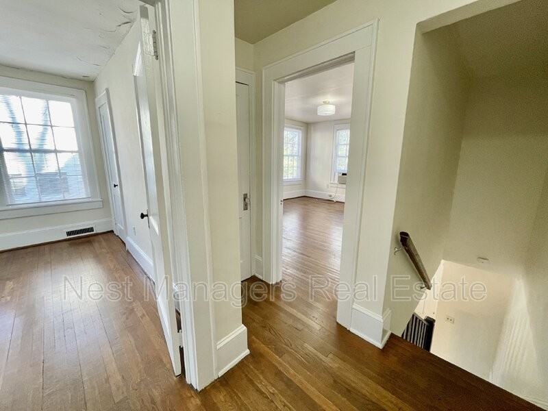 117 Woodside Ave - Photo 7 of 14