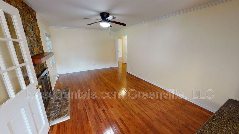 4597 Coach Hill Dr - Photo 4 of 22