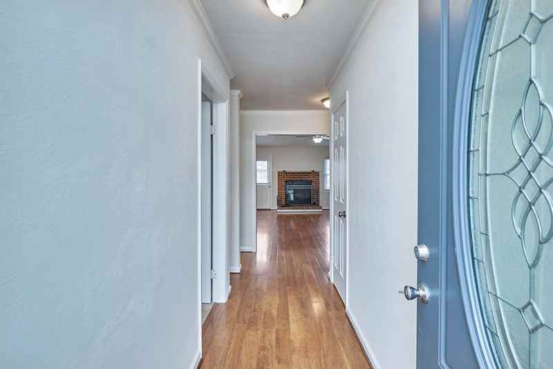 924 Firefall Ct - Photo 2 of 27