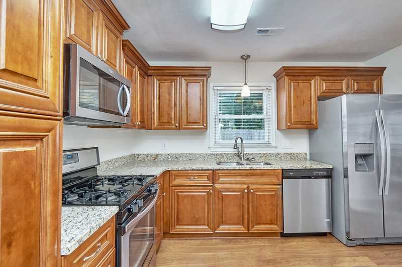 924 Firefall Ct - Photo 6 of 27