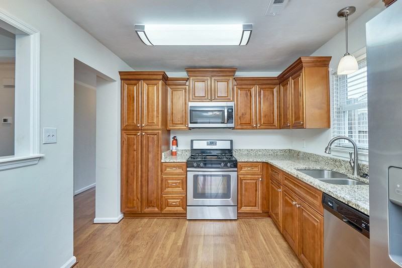 924 Firefall Ct - Photo 7 of 27