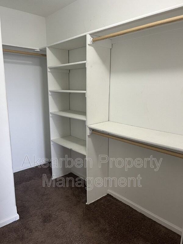5306 41st St - Photo 2 of 6