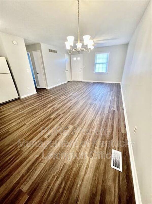 504 Raven Rd - Photo 3 of 14