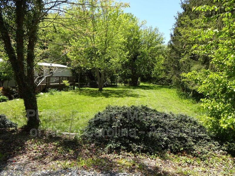 1114 Newfound Rd - Photo 3 of 26