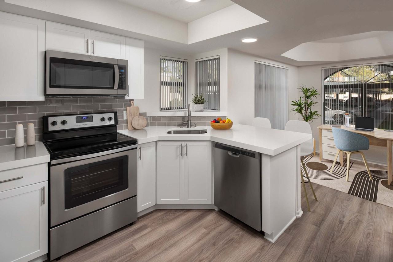 Camden San Paloma - Photo 6 of 36