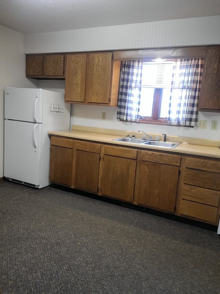 3rd Street 226 - Photo 3 of 8