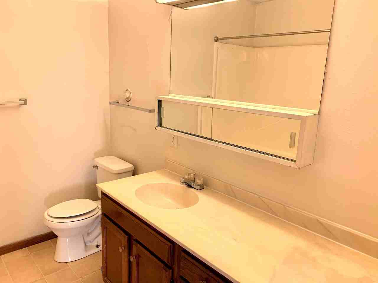 900 Grand Ave - Photo 3 of 9