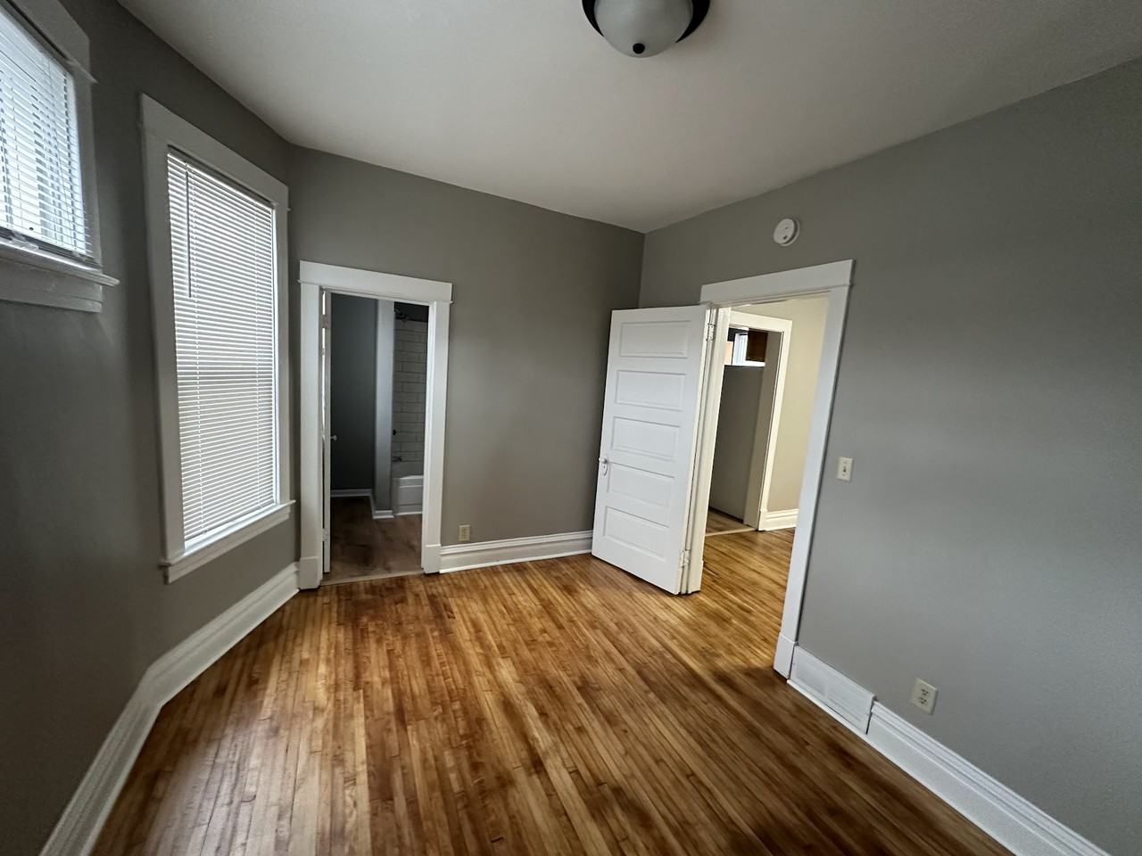 2707 1/2 W 2nd St Lowr - Photo 3 of 15