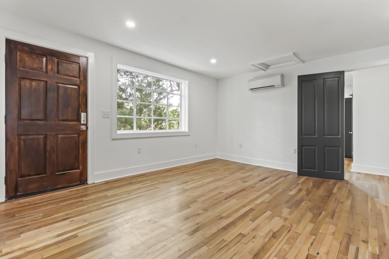 19 Smith St #F - Photo 6 of 20