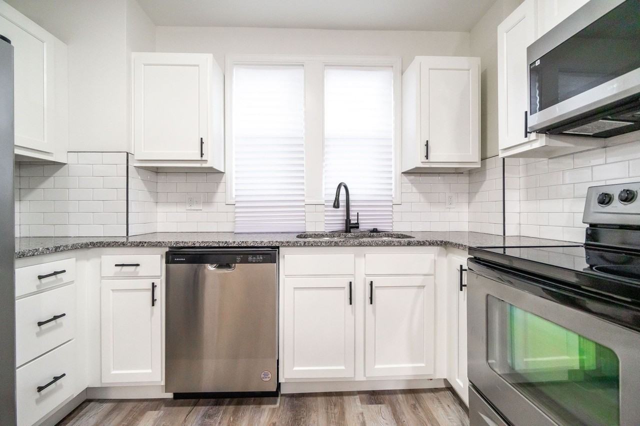 210 Brehl Ave #1 - Photo 2 of 28