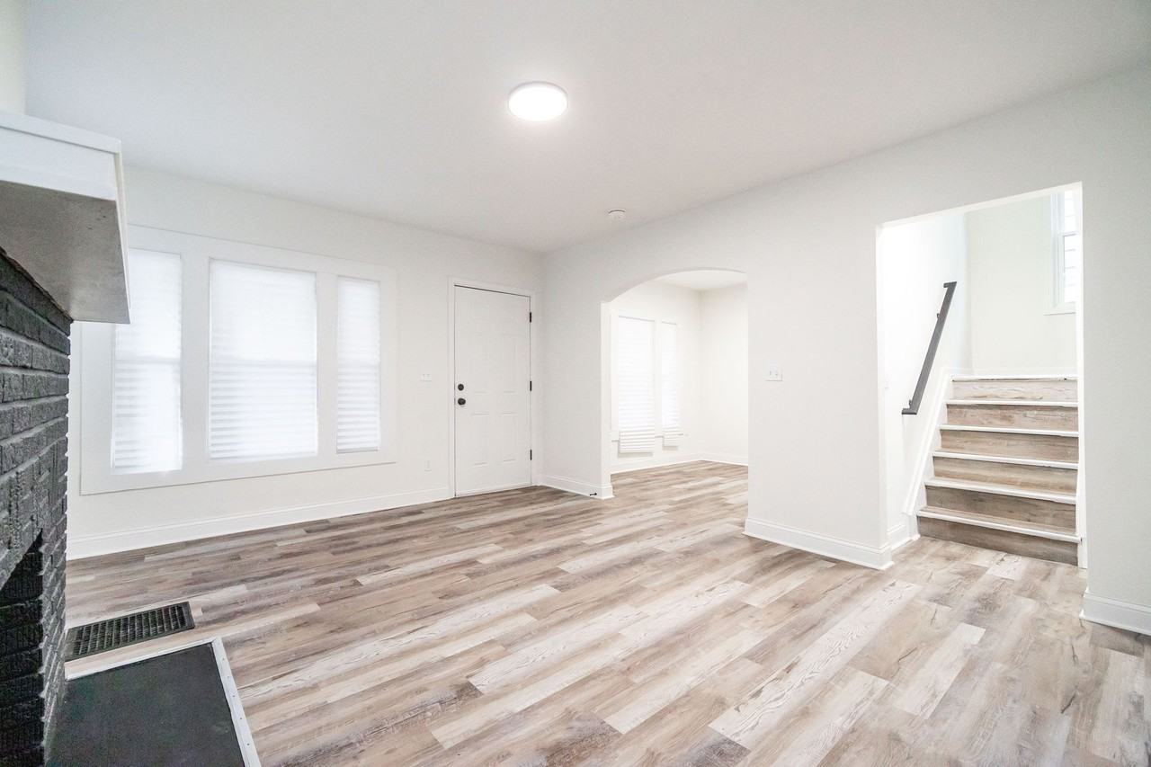 210 Brehl Ave #1 - Photo 5 of 28