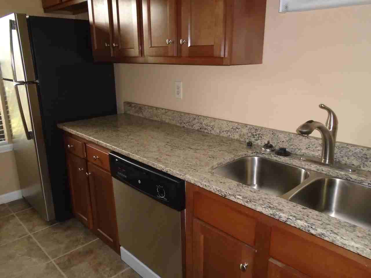 1826 Blarney Cir - Photo 2 of 15