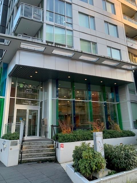 Pinnacle On The Park - Photo 2 of 5