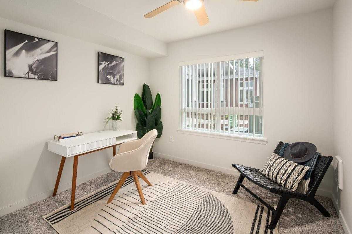 3311 6th Ave Sw - Photo 7 of 25