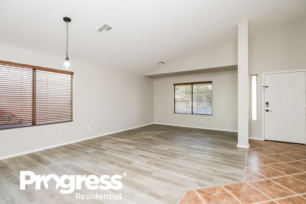 23425 S 223rd Pl - Photo 3 of 16