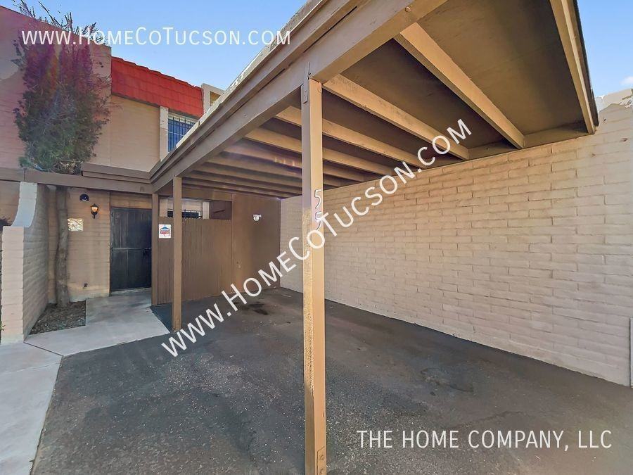 2875 N Tucson Blvd #55