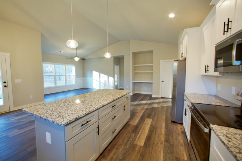 511 N Point Cir - Photo 7 of 25