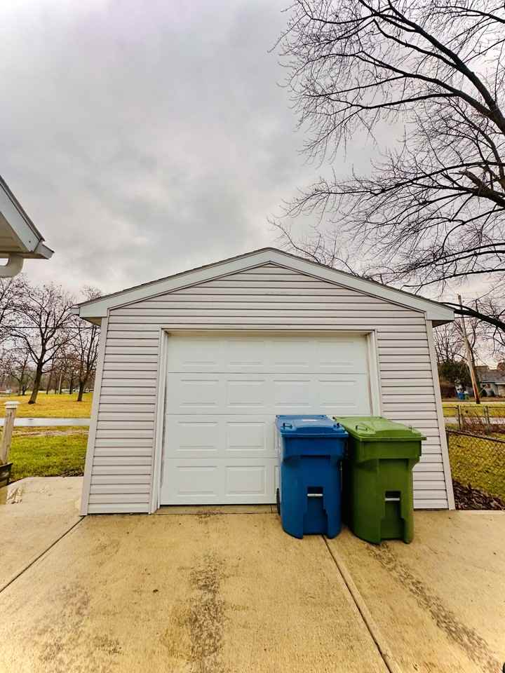 440 Milford Ave #NA - Photo 2 of 10