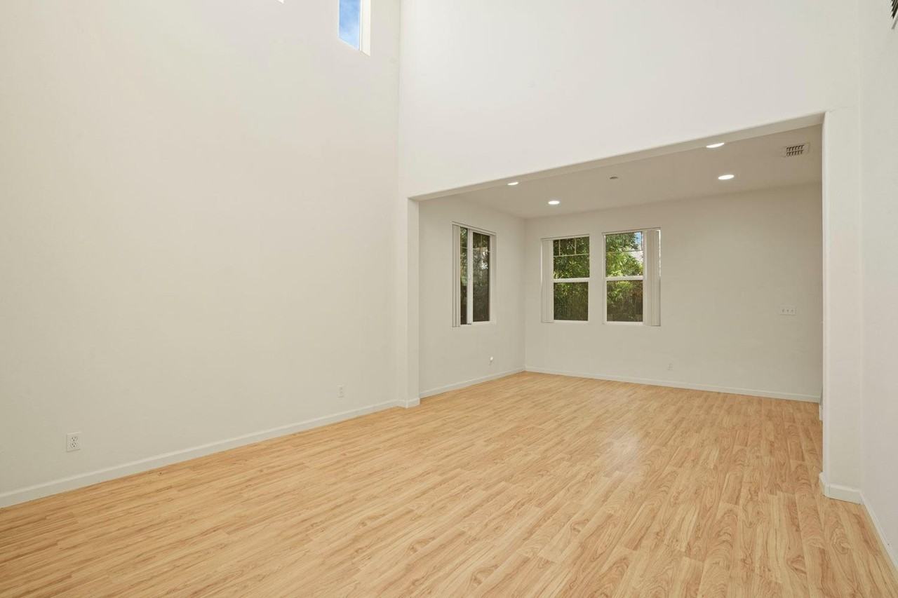 2390 Gibralter Ln #1 - Photo 6 of 29