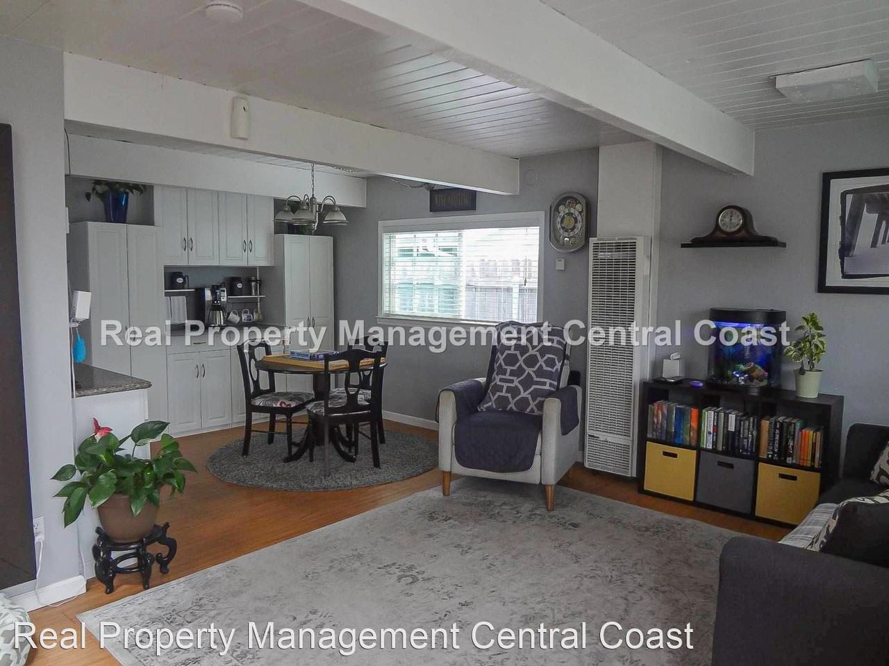 1219 16th St - Photo 3 of 10