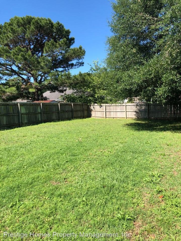 113 Fox Chase Dr - Photo 3 of 44